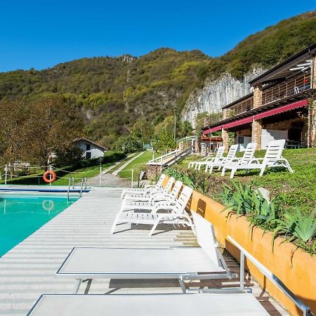 فيلا مارونفي Beautiful Chalet With Swimming Pool In Lombardy المظهر الخارجي الصورة